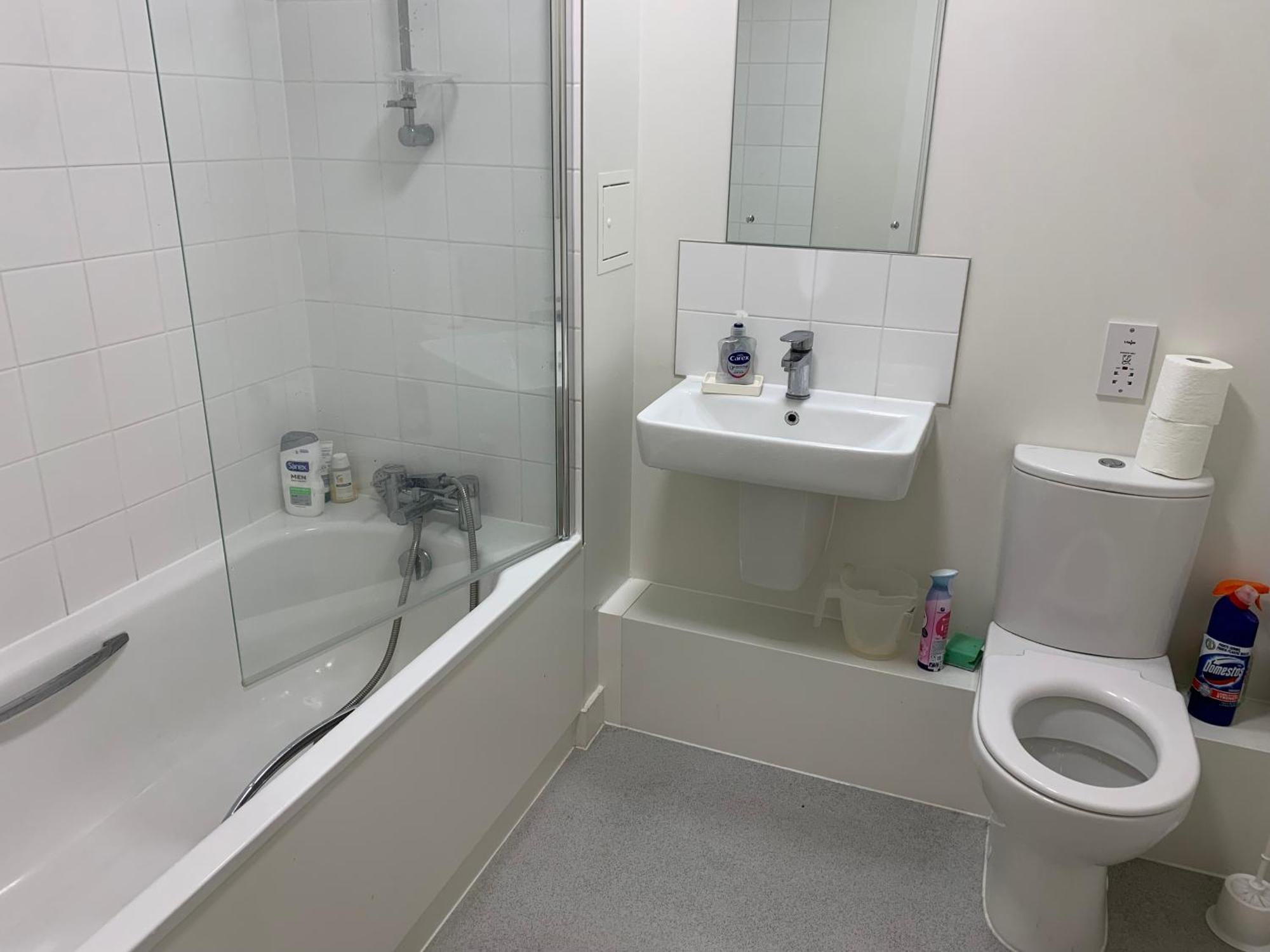 1 Bed Flat To Yourself * Londres
